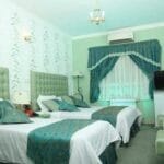 Parseh Hotel