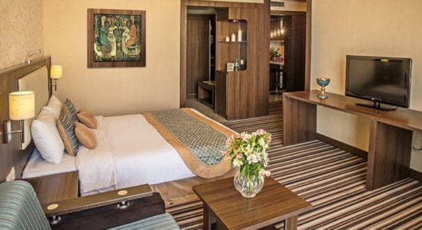 Double Room - Parsian Enghelab Hotel Parsian Enghelab Hotel