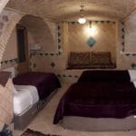 Sepehri Traditional Hotel