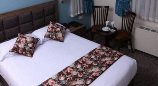 Hally Hotel