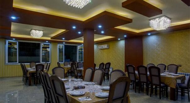 Hezar Hotel