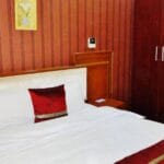 Tavrij Hotel