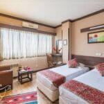 Sheykh Bahaei Hotel