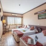 Sheykh Bahaei Hotel