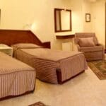 Chehel Panjereh Hotel