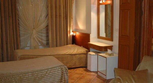 Chehel Panjereh Hotel Chehel Panjereh Hotel