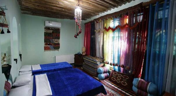 Triple Room - Emarat Haft Rang Shiraz Emarat Haft Rang Shiraz