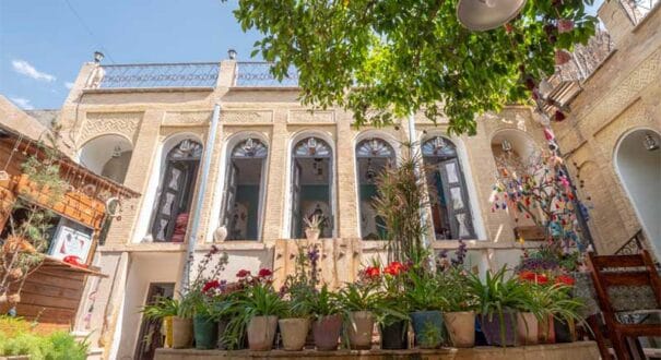 Taranj Shiraz residential complex Toranjestan Traditional Hotel