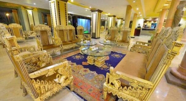 Dariush Grand Hotel