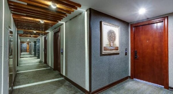 Avina Hotel Avina Hotel Qeshm