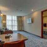 Avina Hotel