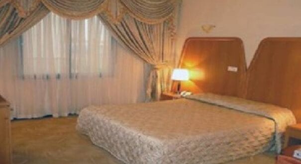 Laleh International Hotel Laleh International Hotel