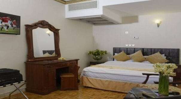 Ferdowsi Grand Hotel