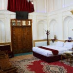 Khan Neshin Hotel